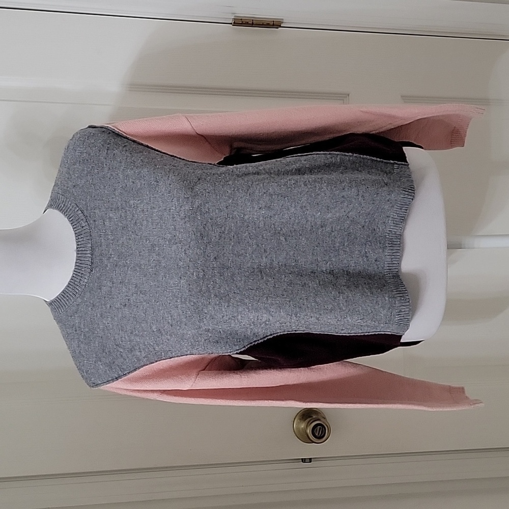Poof New York Size L Colorblock Sweater, Burgundy, Pink & Gray, Gently Used Cond